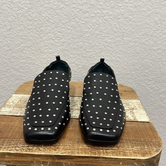 Dolce Vita Beny Stud Black Leather Loafers Size 7.5 - Picture 5 of 9